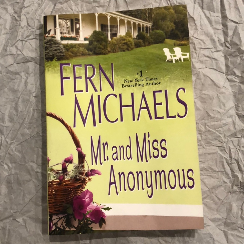 ⭐️5 for $15⭐️ Mr. and Miss Anonymous by Fern Michaels | Book